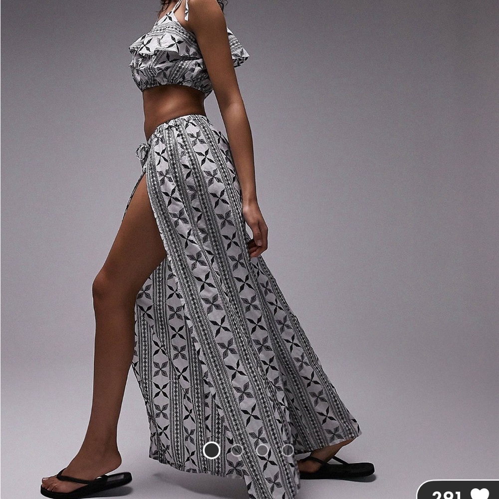 NWT Topshop Embroidered Beach Set in Monochrome